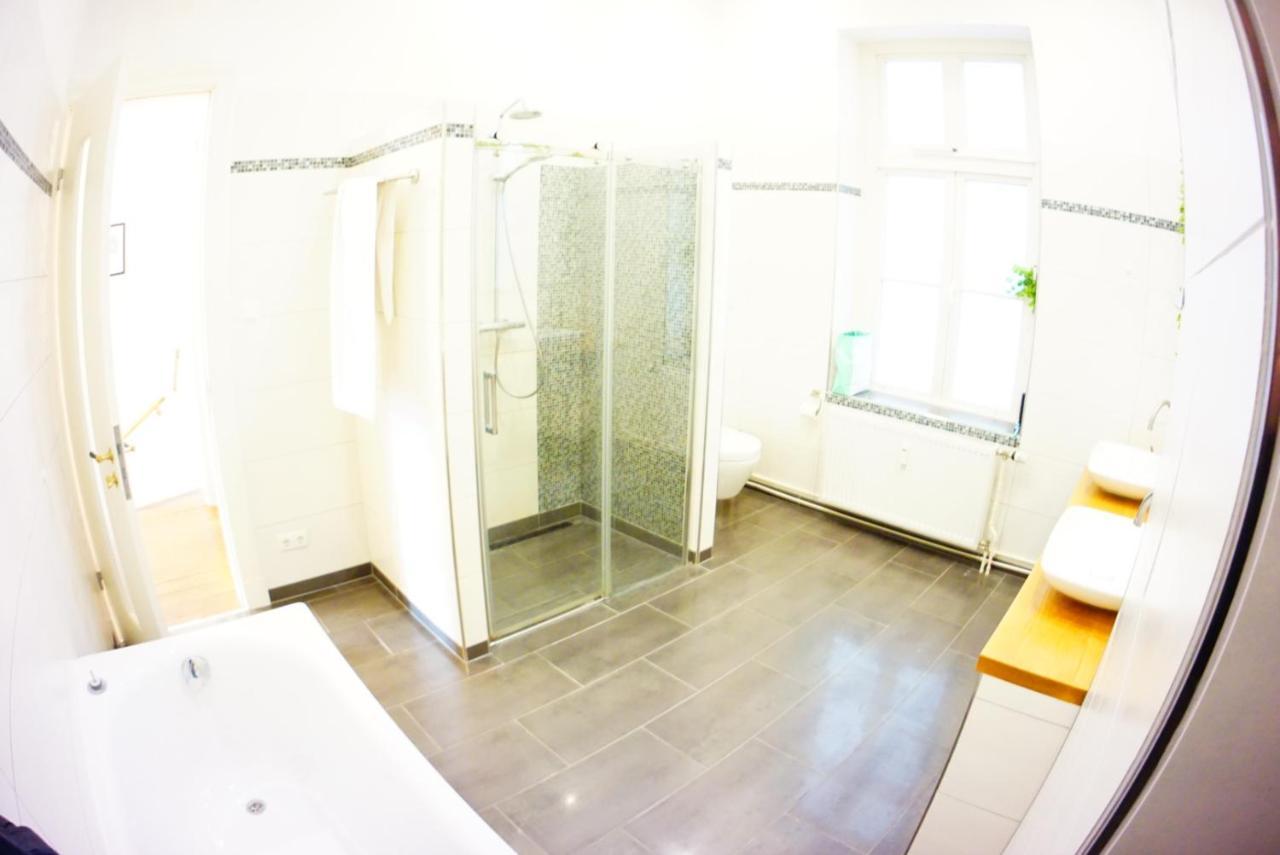 Grosszuegige 185M2-Altbauwohnung In Bestlage 7Zimmer-2Baeder-2Kuechen-2Wcs Гамбург Екстер'єр фото
