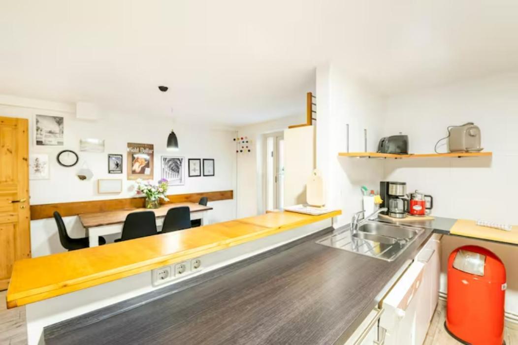 Grosszuegige 185M2-Altbauwohnung In Bestlage 7Zimmer-2Baeder-2Kuechen-2Wcs Гамбург Екстер'єр фото