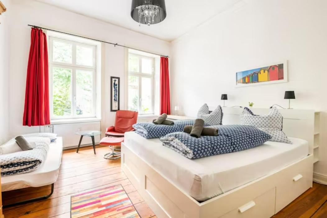 Grosszuegige 185M2-Altbauwohnung In Bestlage 7Zimmer-2Baeder-2Kuechen-2Wcs Гамбург Екстер'єр фото