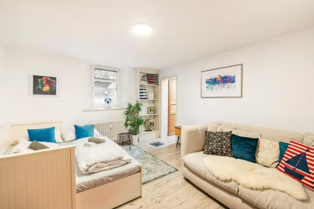 Grosszuegige 185M2-Altbauwohnung In Bestlage 7Zimmer-2Baeder-2Kuechen-2Wcs Гамбург Екстер'єр фото